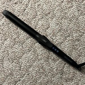Bio Ionic - Long Barrel Curling Iron 1.25' NanoIonic MX